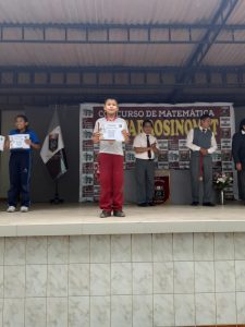 Primeros puestos en el Concurso de Matemáticas SANTAROSINOMAT 2019